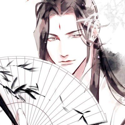 大雨中老师为孩子撑起一把“大伞”